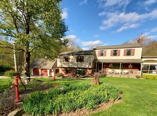 5536 Clearview Rd, Gibsonia, PA 15044