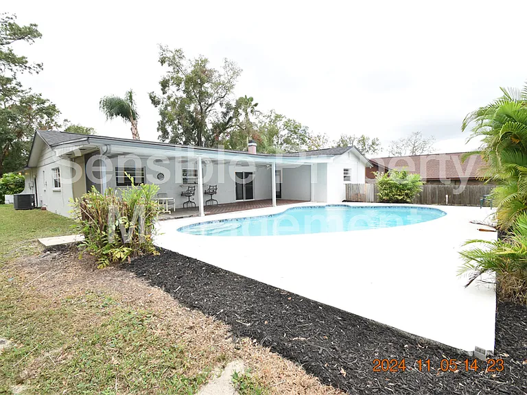 3827 Frostwood Ct — Photo 47