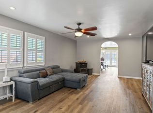 322 Hust Ln, Rio Linda, CA 95673