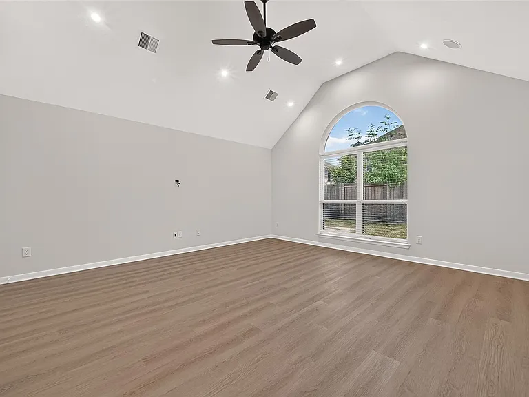 5607 Granite Falls Ln — Photo 36