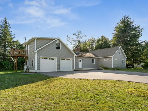 4 Baker Lane, Milton, VT 05468