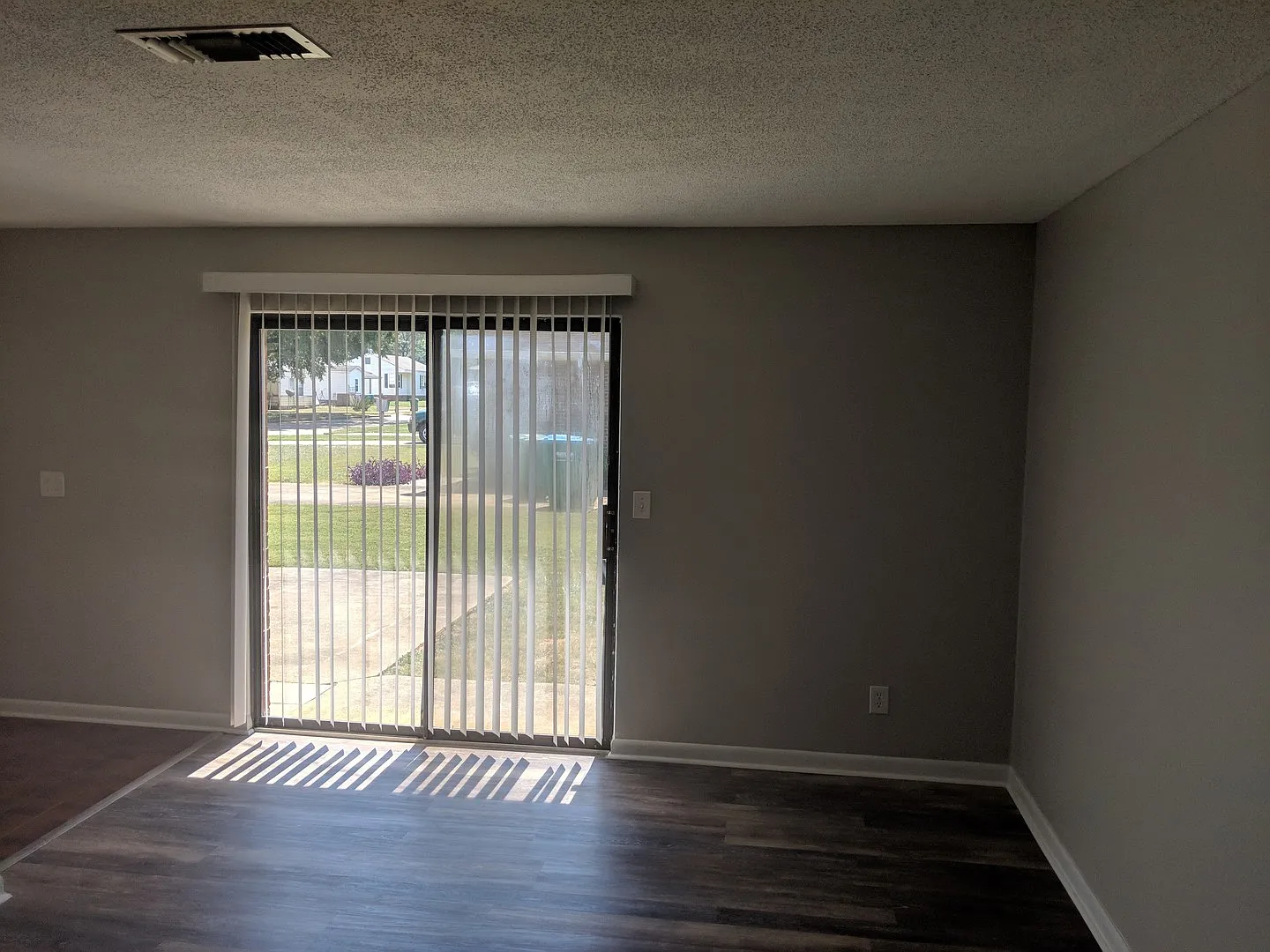 For Rent — Photo 3