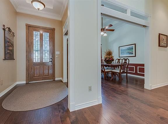 4th image of 816 Blue Jay Ln