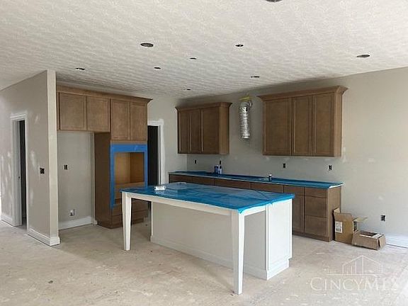 2nd image of 7172 Glenvalley Dr