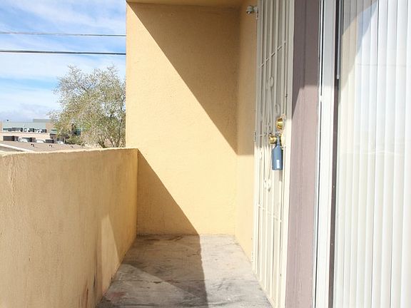 2nd image of 1324 N 22nd St APT 3