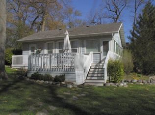 2241 Fleming Dr, Delavan, WI 53115