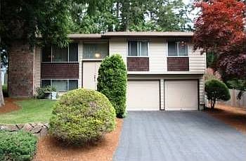 1st image of 714 218th Ave NE