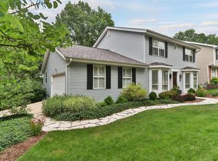 1327 Briarcreek Dr, Saint Louis, MO 63122