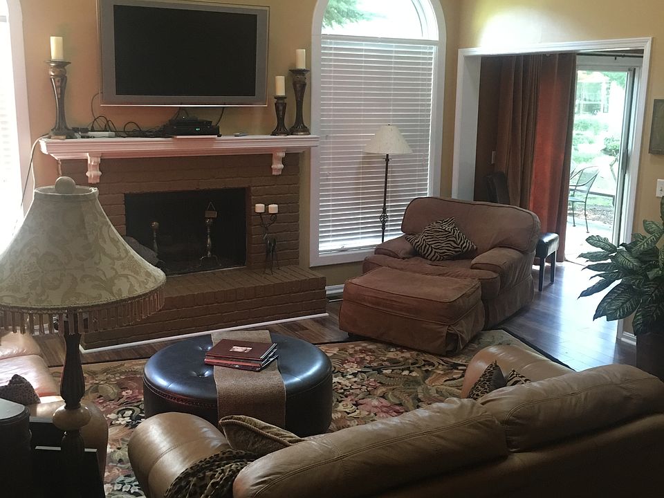 1st image of 225 Westwind Dr APT 55
