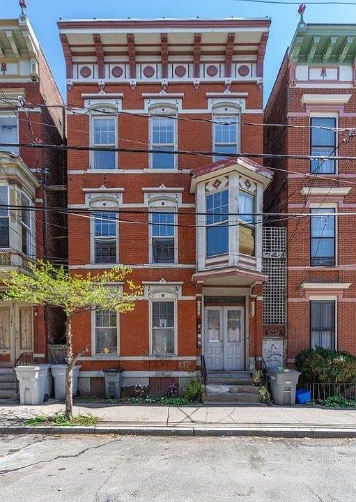 1st image of 2260 Old Sixth Ave #3
