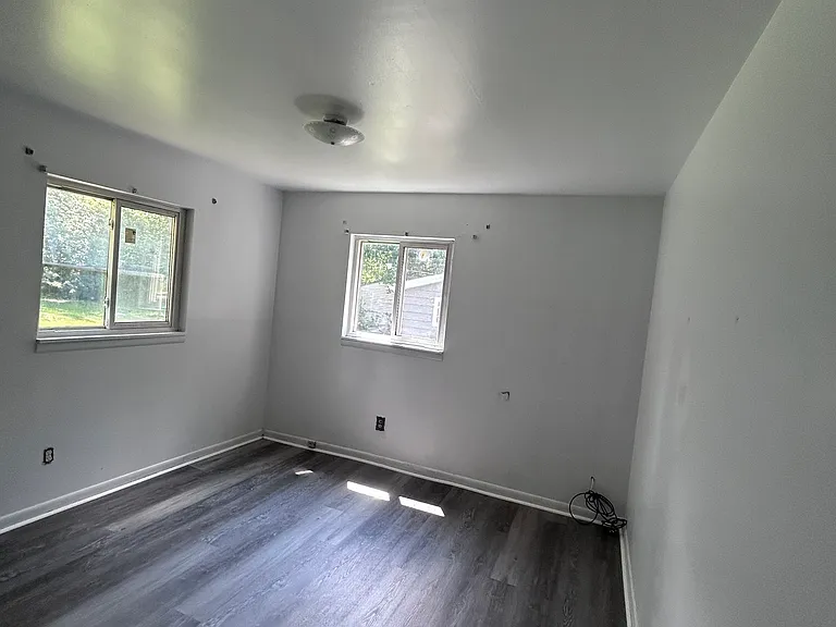 881 Monroe St #883 — Photo 8