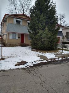 2481 Bond St, Indianapolis, IN, 46208