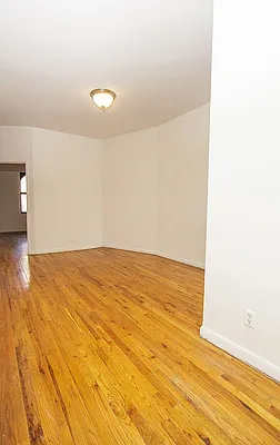 Rented by Keller Williams NYC | media 27