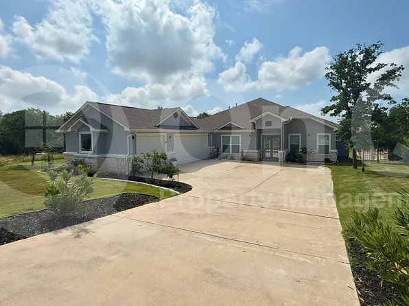 111 Tylee Cir, Bastrop, TX 78602