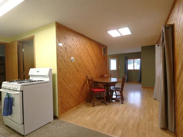 619 2nd Ave SW, Forest Lake, MN 55025