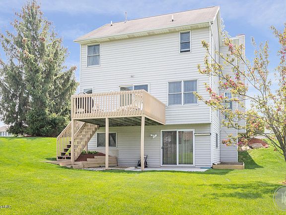 5th image of 2235 Spyglass Dr SE