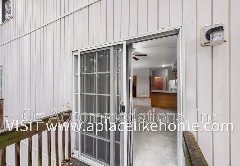3300 N 103rd Pl — Photo 36