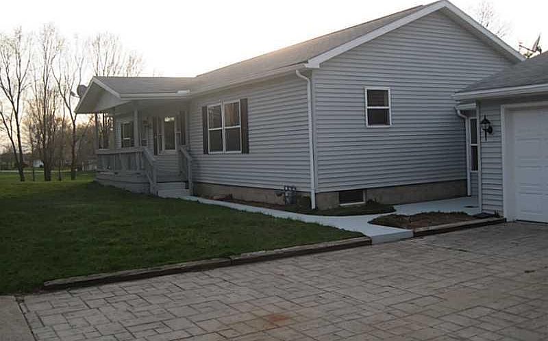 1st image of 5736 Daggett Rd