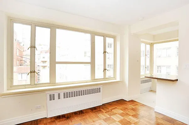 Rented by Town Residential | media 7