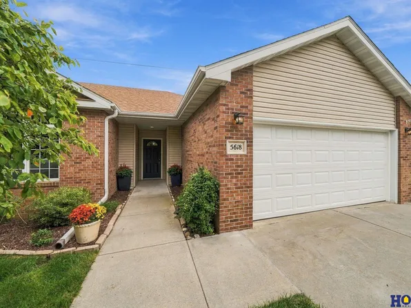 5618 Barrington Park Dr, Lincoln, NE 68516