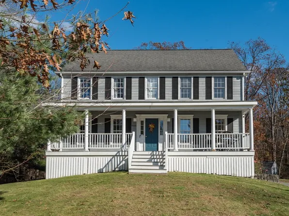 16 Fieldstone Cir, Whitman, MA 02382