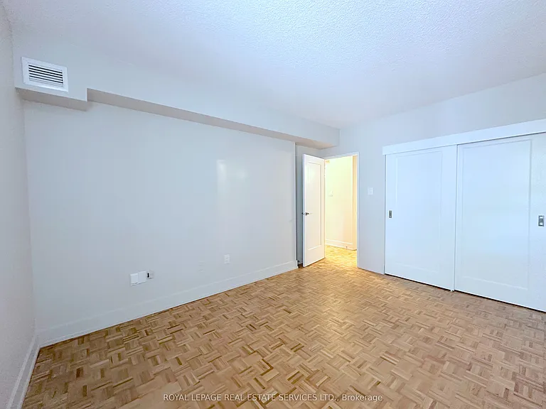 190 Clark Blvd #103 — Photo 13
