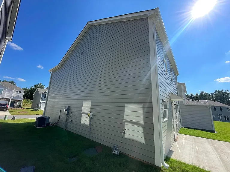 229 Chelsea Park Cir — Photo 3