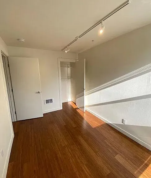 224 23rd Ave E #302 — Photo 6