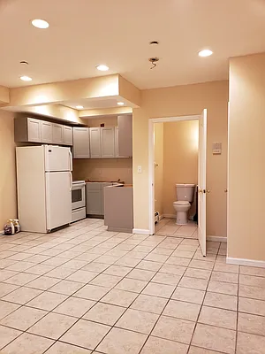 Rented by The Brokerage Group LLC | media 28