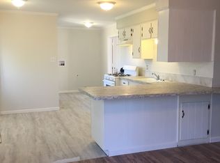 351 SW Gregory St, Burleson, TX 76028