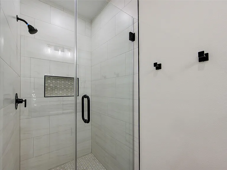 3406 Garapan St #A — Photo 36