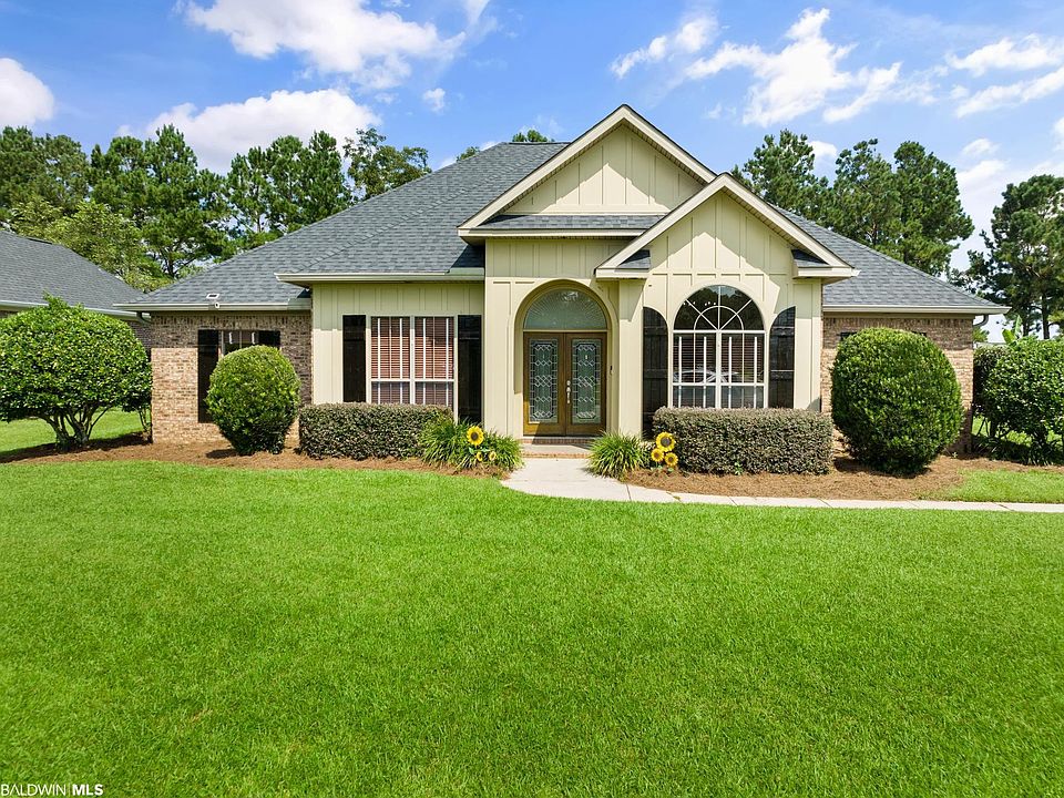 2nd image of 24170 Trowbridge Ct
