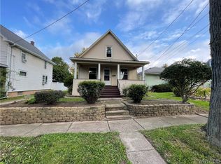 83 Juniper St, Lockport, NY 14094