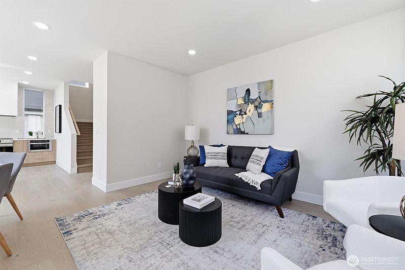 3rd image of 1407 29th Avenue