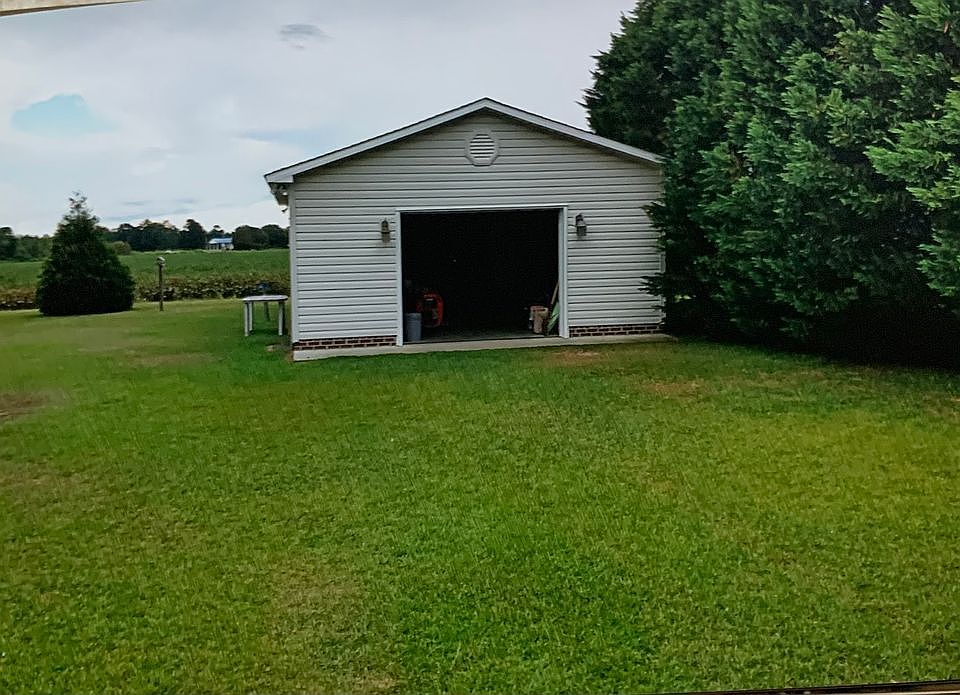 220 Naylor School Rd, Roseboro, NC 28382 Zillow