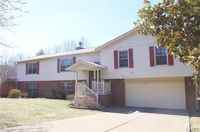 1st image of 327 Enola Ave