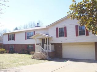 327 Enola Ave, Saint Louis, MO 63122