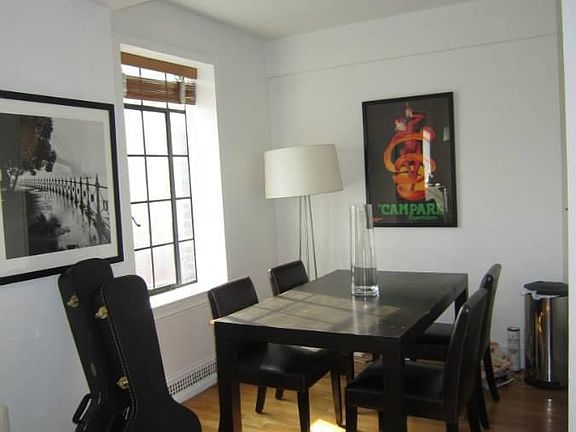 4th image of 1 Christopher St APT 5E