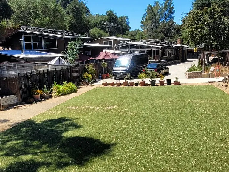 Bonilla Dr — Photo 2