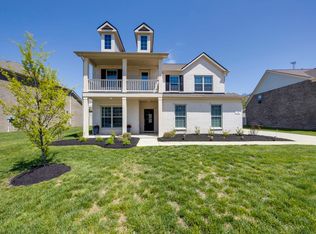 147 Macy Dr, Hendersonville, TN 37075