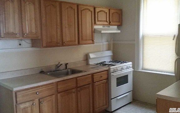 4th image of 4106 25th Ave