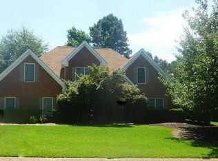 400 Hancock Ct, Woodstock, GA 30188
