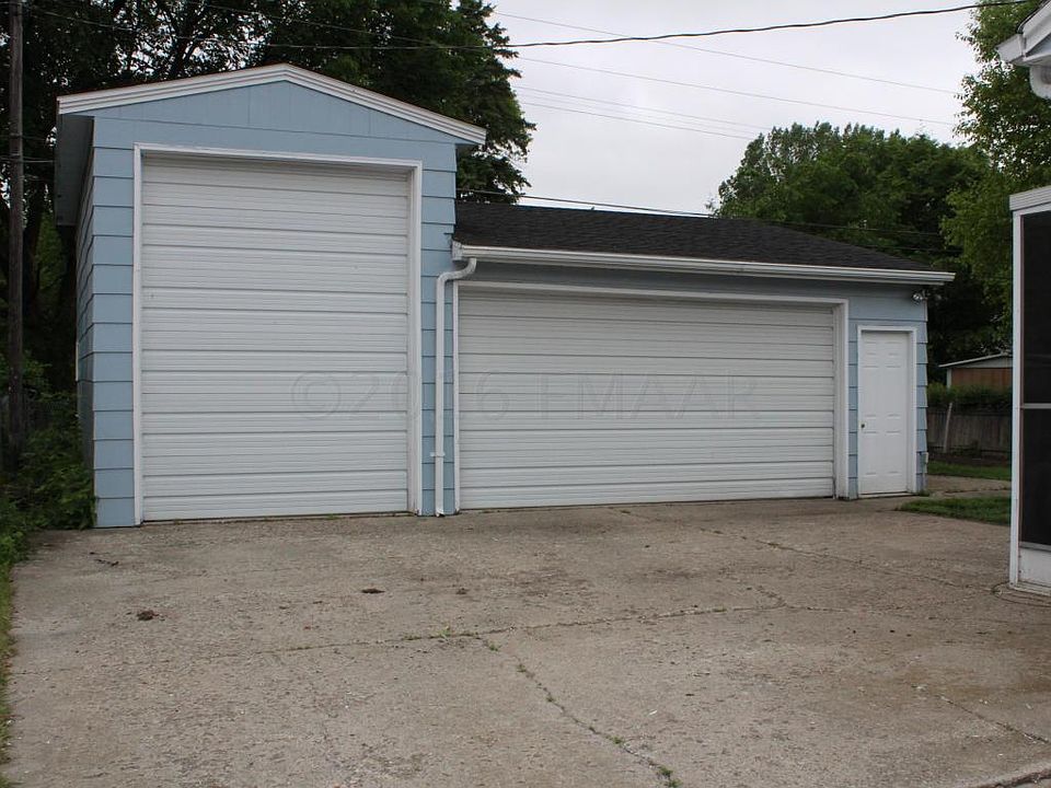 2nd image of 805 20th St S