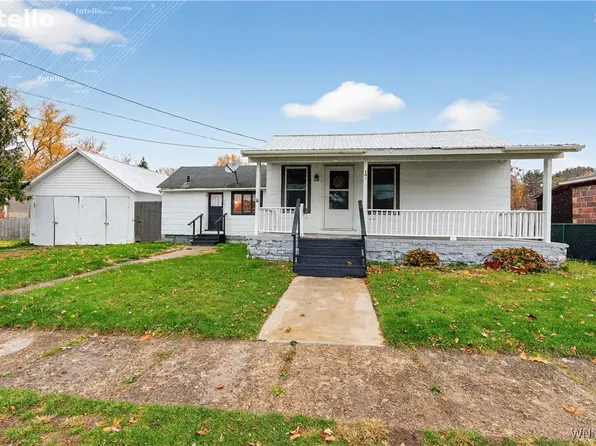 17 Bader Ave, Gowanda, NY 14070