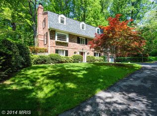 6611 River Rd, Bethesda, MD 20817