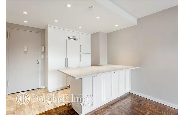 Sold by Douglas Elliman | media 16