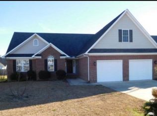 5039 Roy C Stallings Jr St, Hope Mills, NC 28348