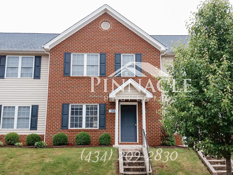 104 Colonnade St