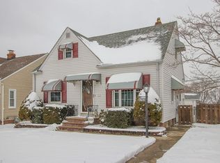 6702 Ridgewood Ave, Parma, OH 44129