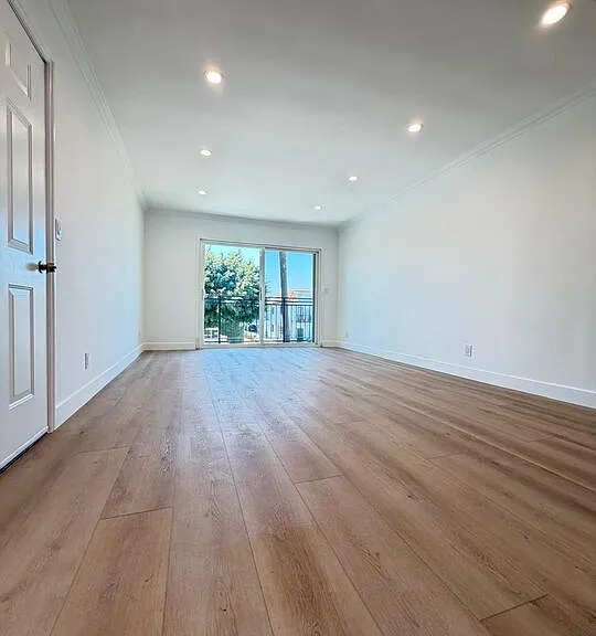 3744 Westwood Blvd #4 — Photo 10